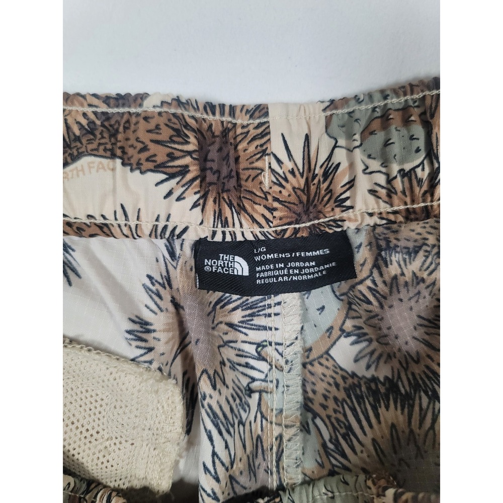 The North Face Women's Desert Cactus Print Hiking Trail Shorts Size Large - Picture 5 of 12